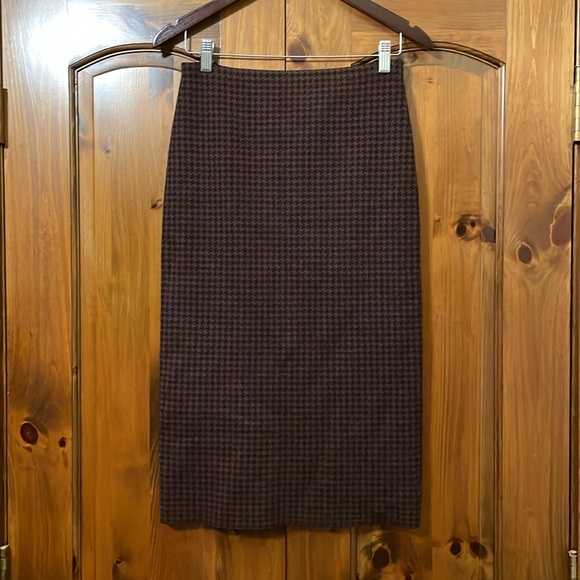 THEORY - Ornita Houndstooth Pencil midi Skirt, Black/Sumac, small - Picture 8 of 13